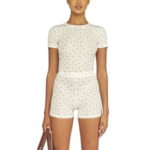 Mymummadeit orange blossom crew tee xs-s